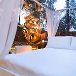 Berenice Glamping Luxe tent
