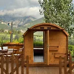 Luxusní stan Berenice Glamping Salitto